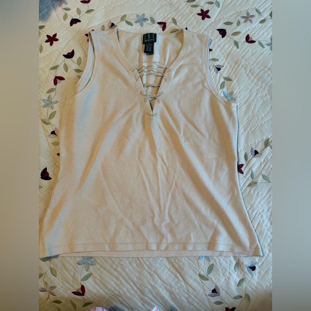 INC petite tank